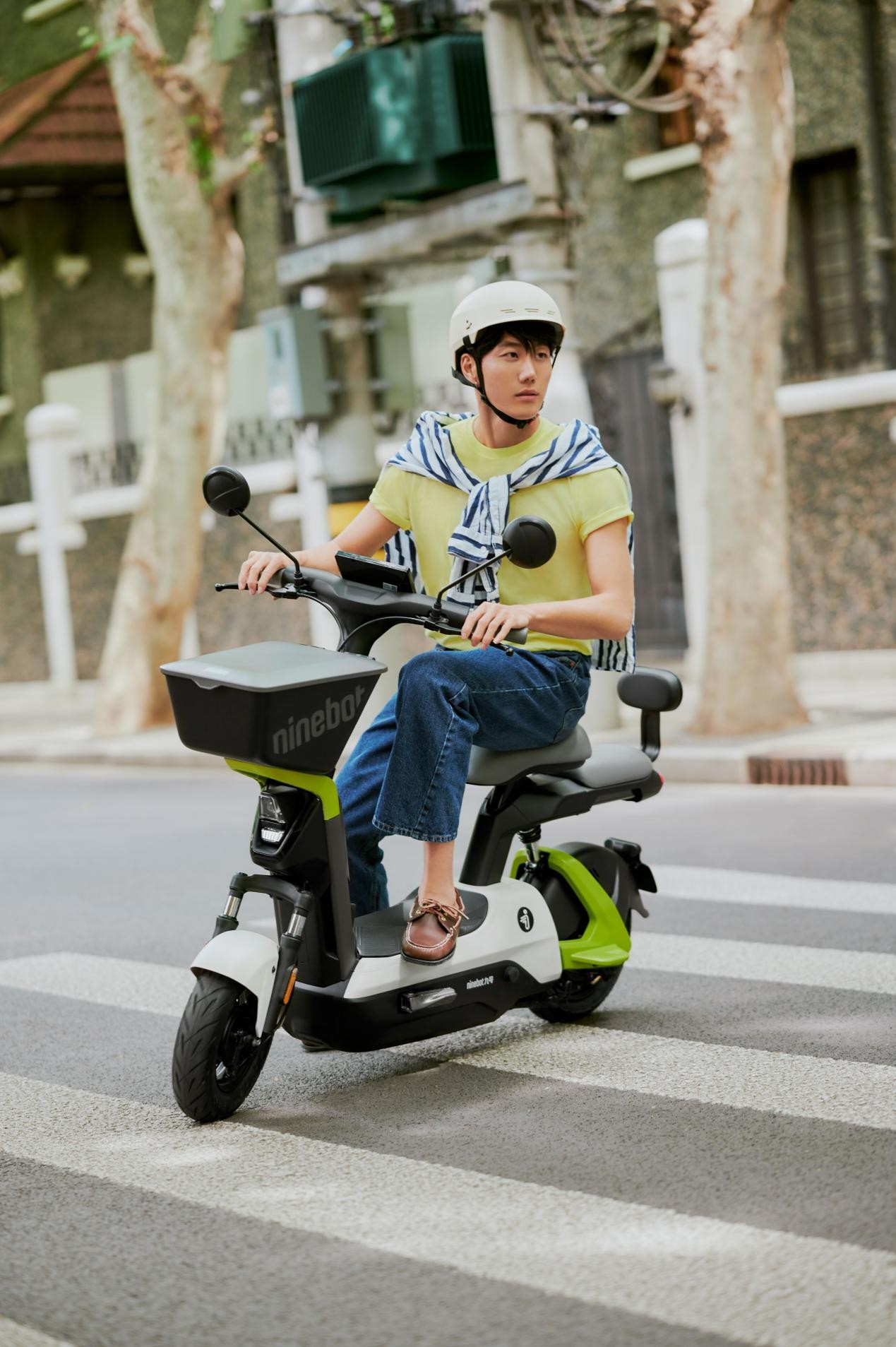 电动两轮车中的硬核都市基本款上市！九号电动V30C智能、续航全满足(图2)